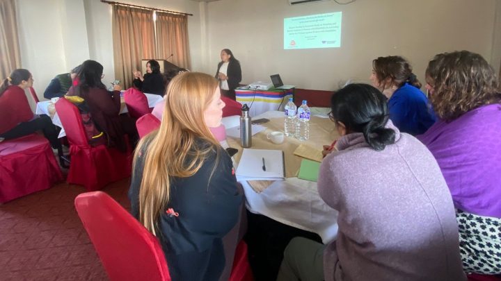 meena paudel VC of NDWA fasilitating the program